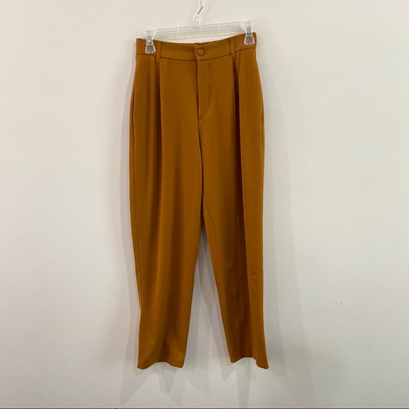 Zara Pants - Zara One Button Hight Wasited Tan Dress pants